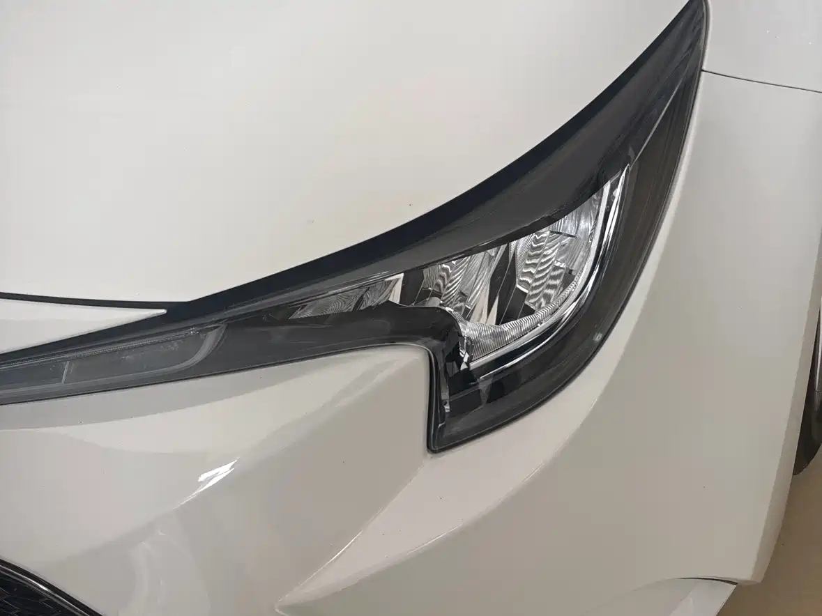 Toyota Levin 2022 Dual Engine 1.8H E-CVT Luxury Edition фото 10