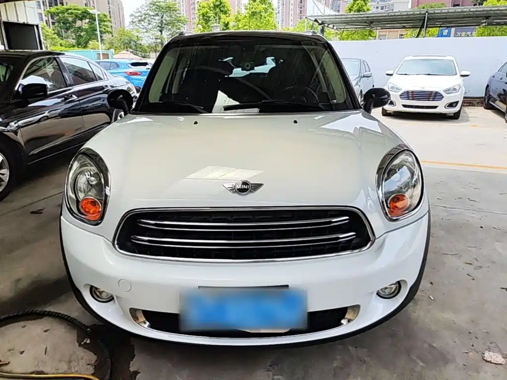 Photo 3 - MINI COUNTRYMAN