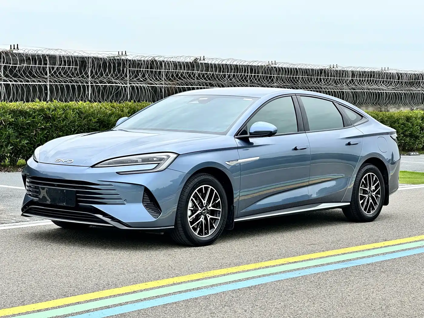 BYD Seal 07 DM-i 2025 — пригон из Китая