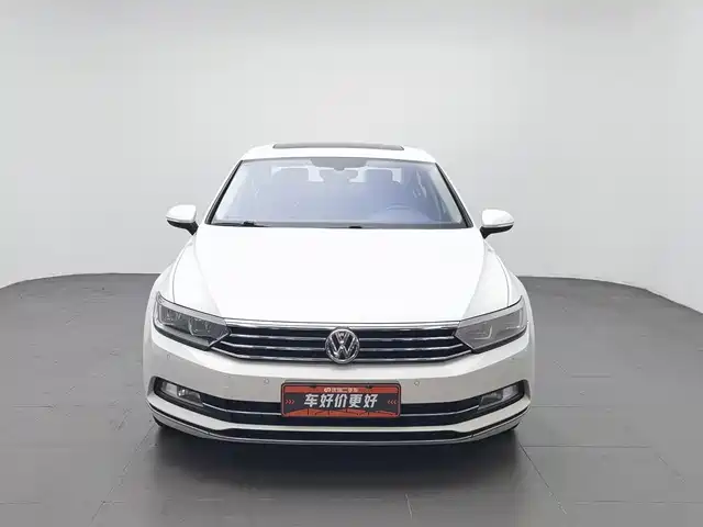 Volkswagen Magotan 2018 330TSI DSG Luxury — фото 3