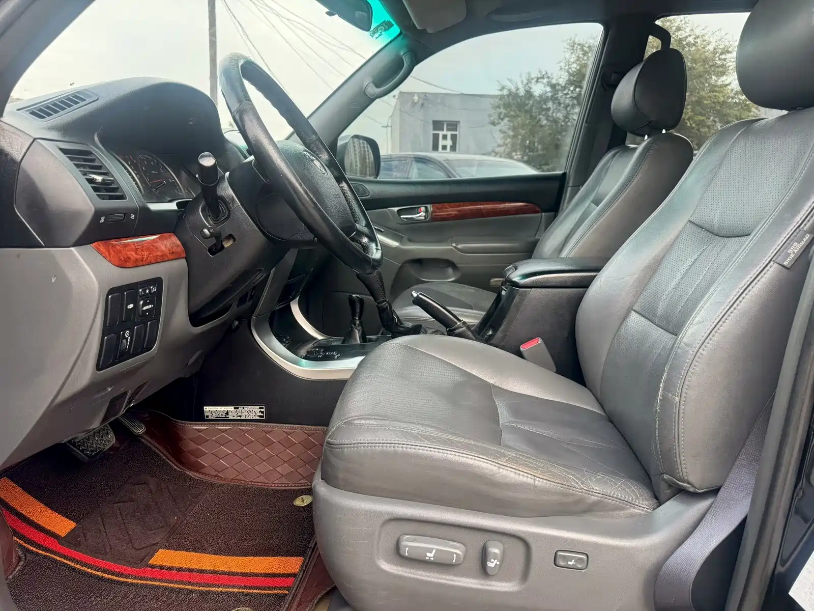 Фото 4 - Toyota Prado (Import)