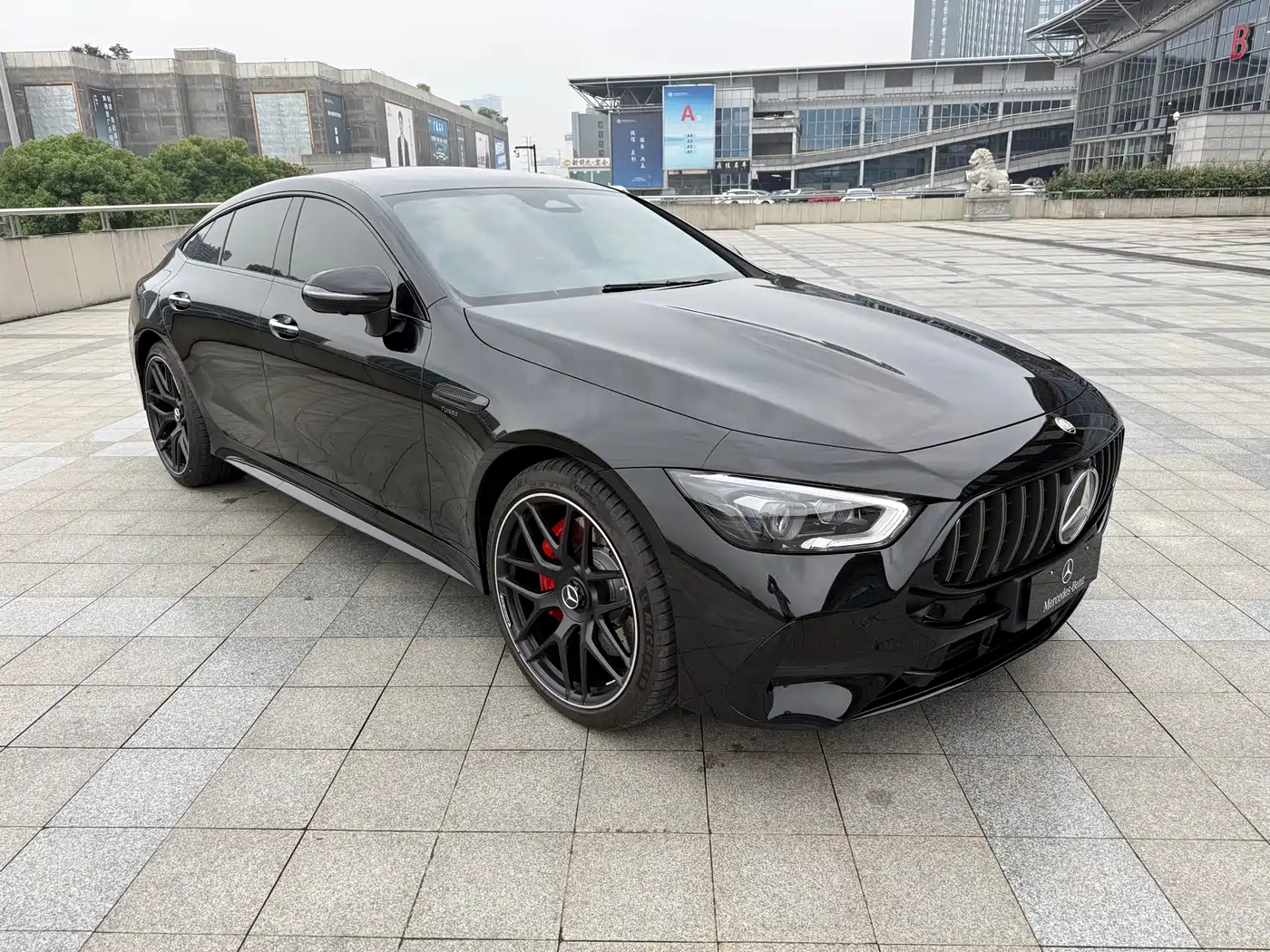 MERCEDES-BENZ AMG GT