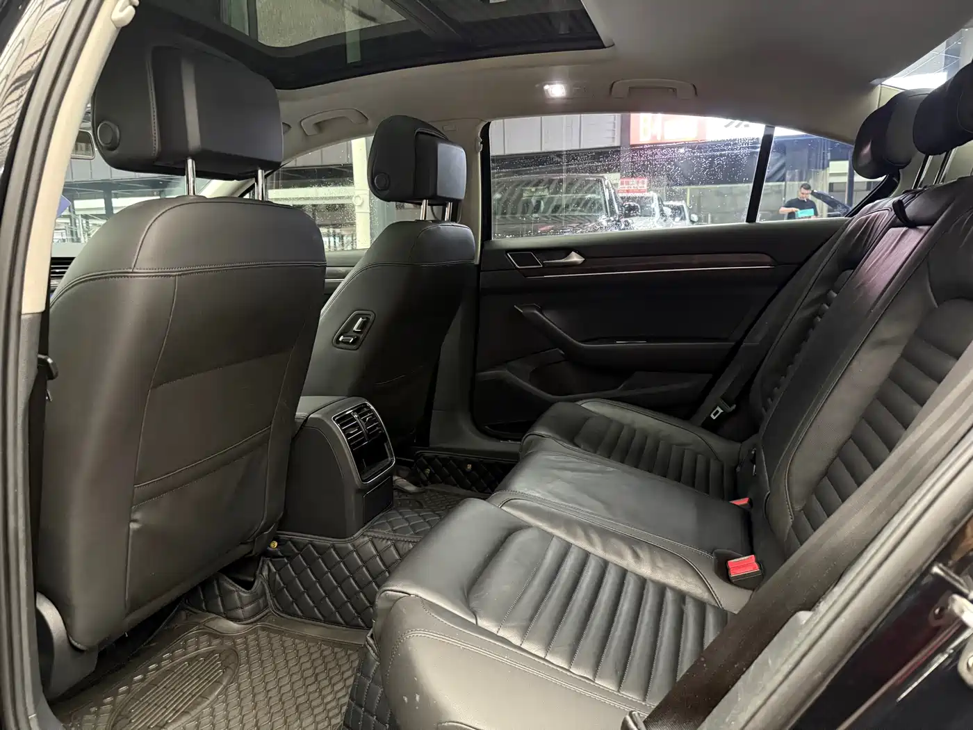 Volkswagen Magotan 2019 330TSI DSG Leading China VI фото 12