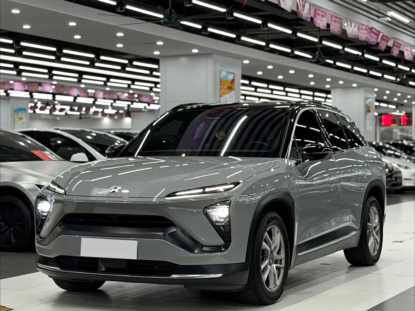 NIO ES6 2020