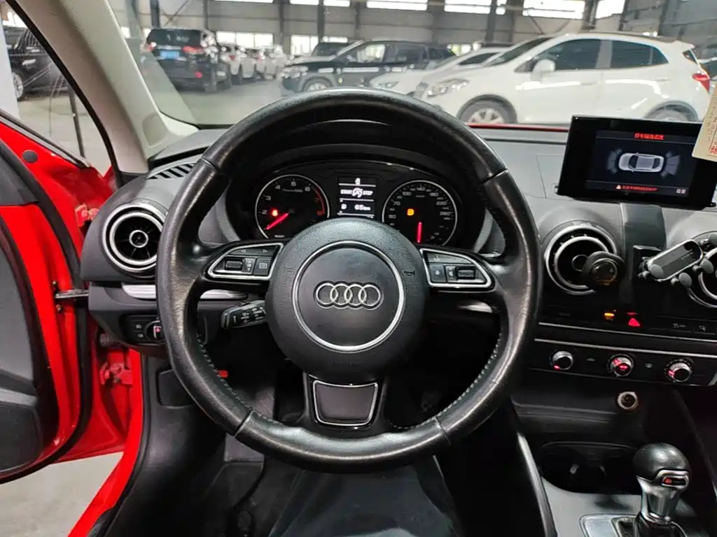 Фото 11 - Audi A3