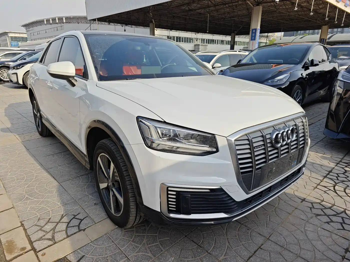 Audi Q2L e-tron 2019 Q2L e-tron Pure Electric Smart Cool Edition фото 2