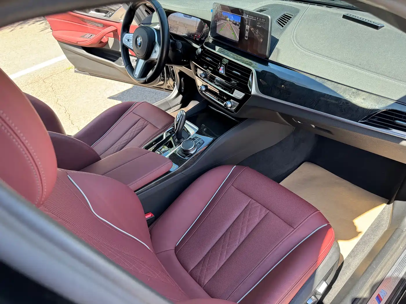 BMW 5 Series 2022 Model Second Facelift 525Li Luxury Package фото 12