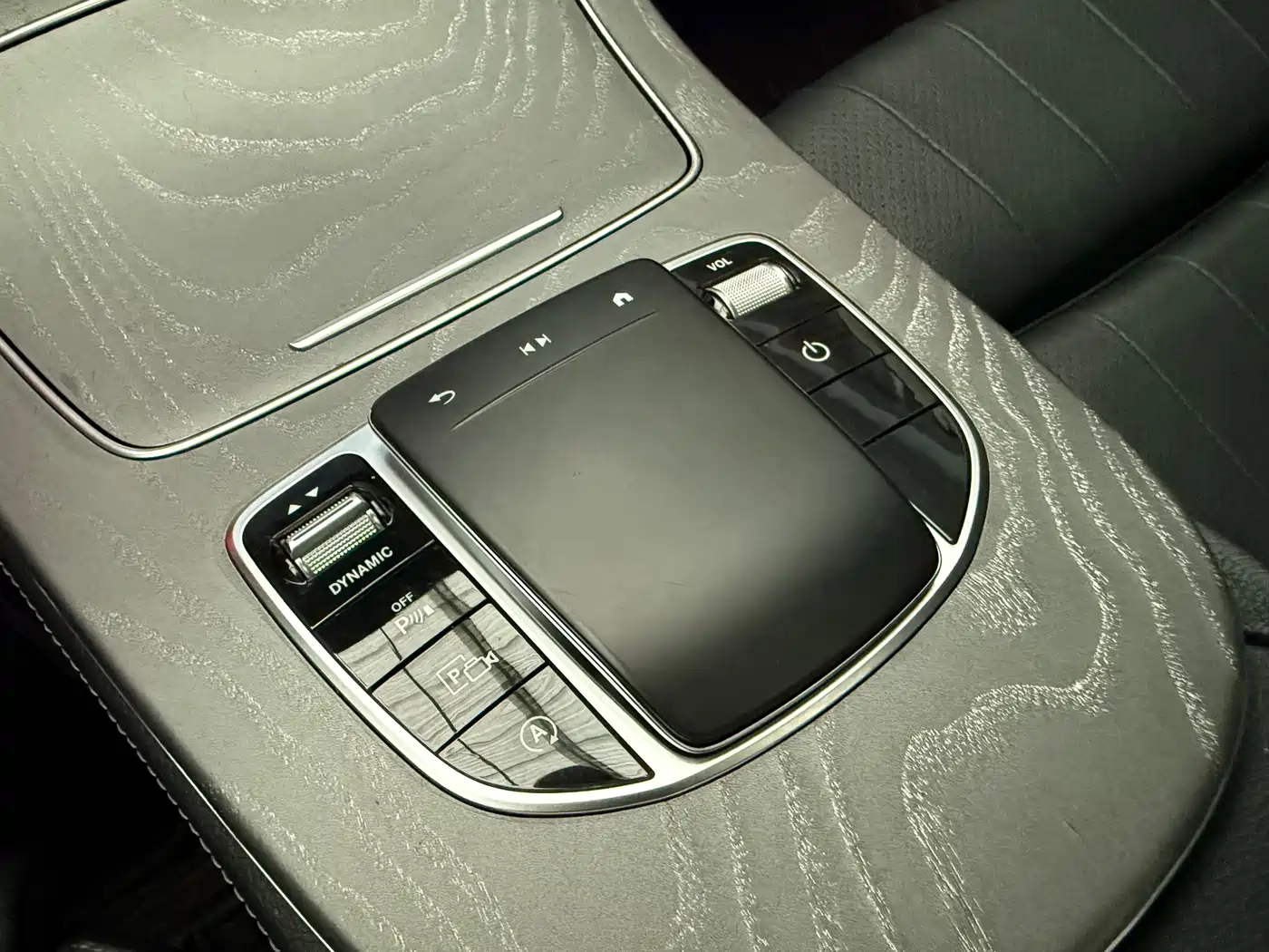 Mercedes-Benz E-Class 2021 Facelift E 260 L фото 10