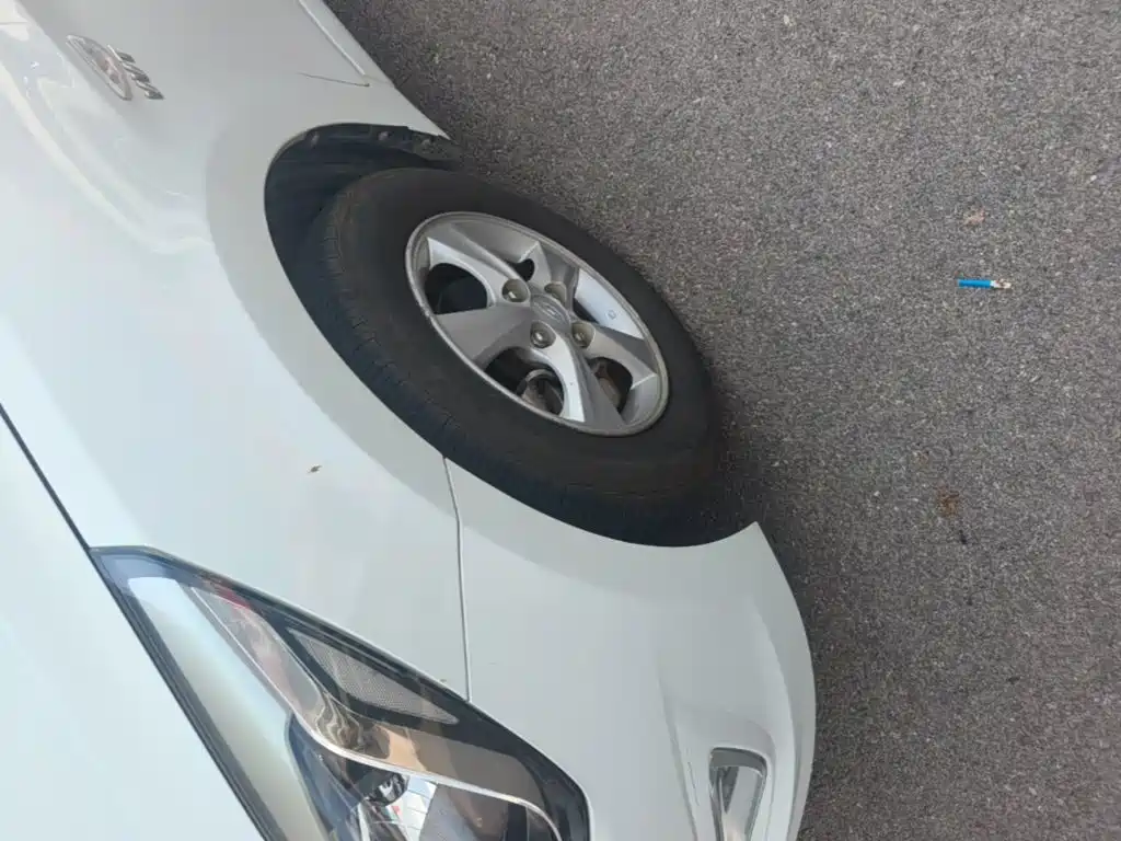 Hyundai Reina 2015 2014 1.4L Manual GLX