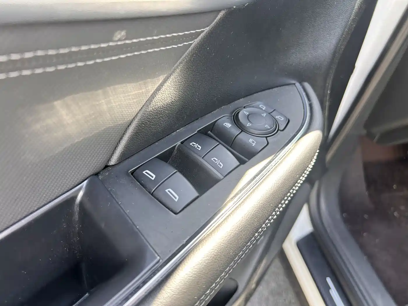 Buick Envision Plus 2024 2024 Envision Plus 28T 2WD Premium Edition