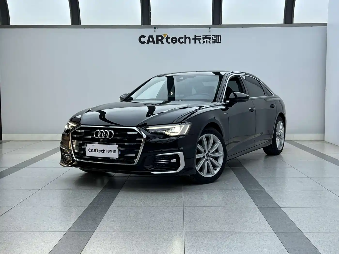 Audi A6L 2024 45 TFSI Premium Dynamic