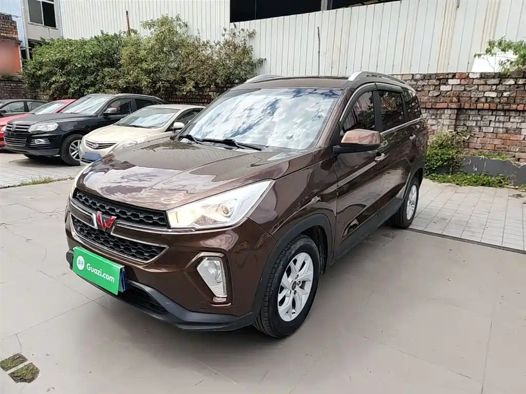Wuling Motors Wuling Hongguang S3 2018 2018 1.5L Manual Luxury China V