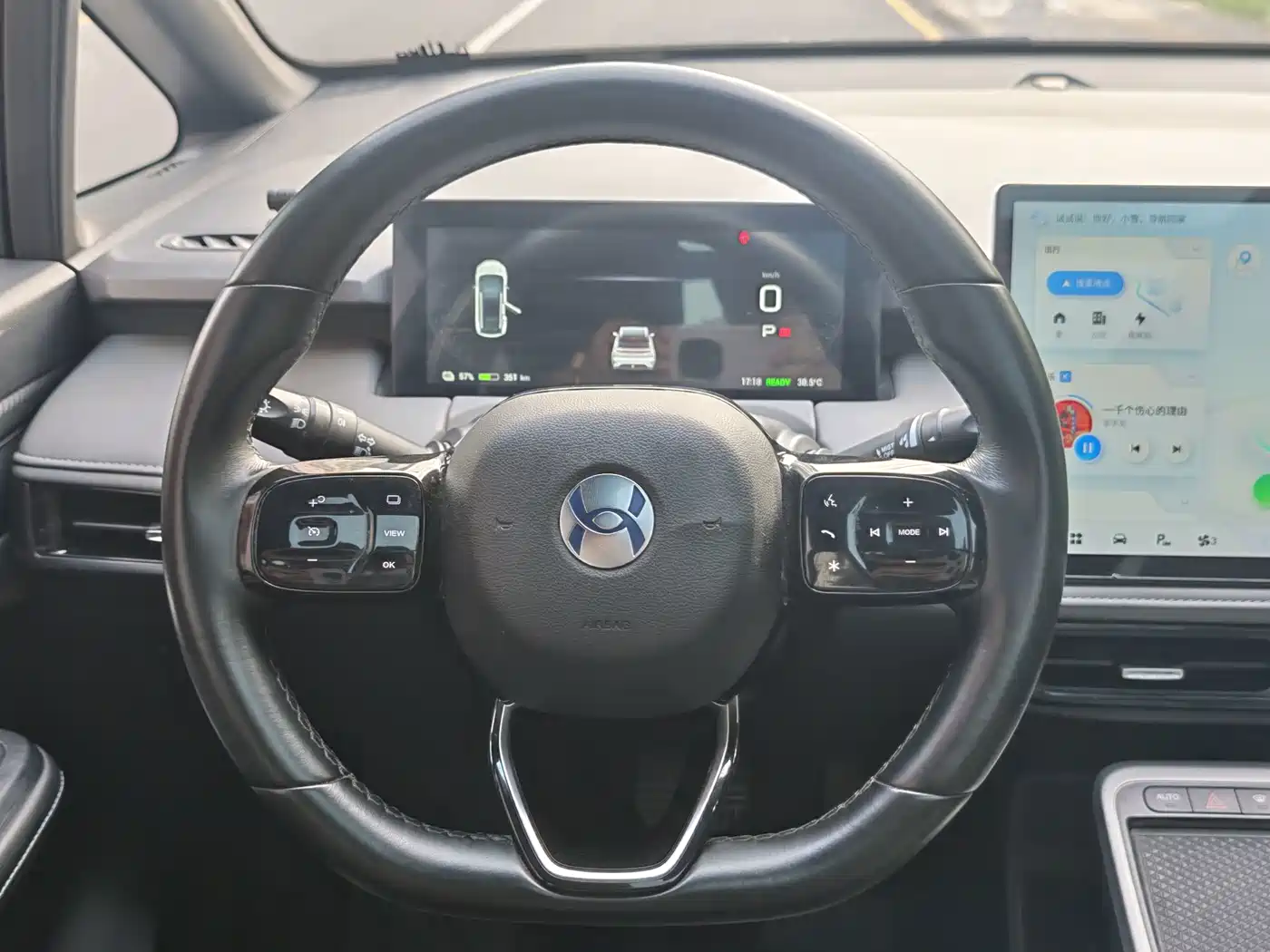 Hycan Auto Hycan Z03 2023 2022 Model 620km Trendy Smart Edition 160kW 76.8kWh