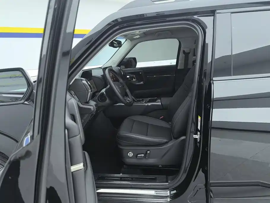 Haval Second-Generation Big Dog New Energy 2024 2024 Hi4 102km Trend Electric Plus