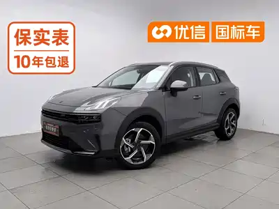 Lynk & Co 06 EM-P