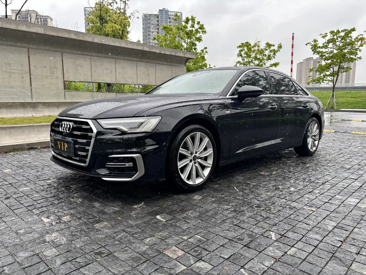 Audi A6L 2024 45 TFSI Premium Dynamic