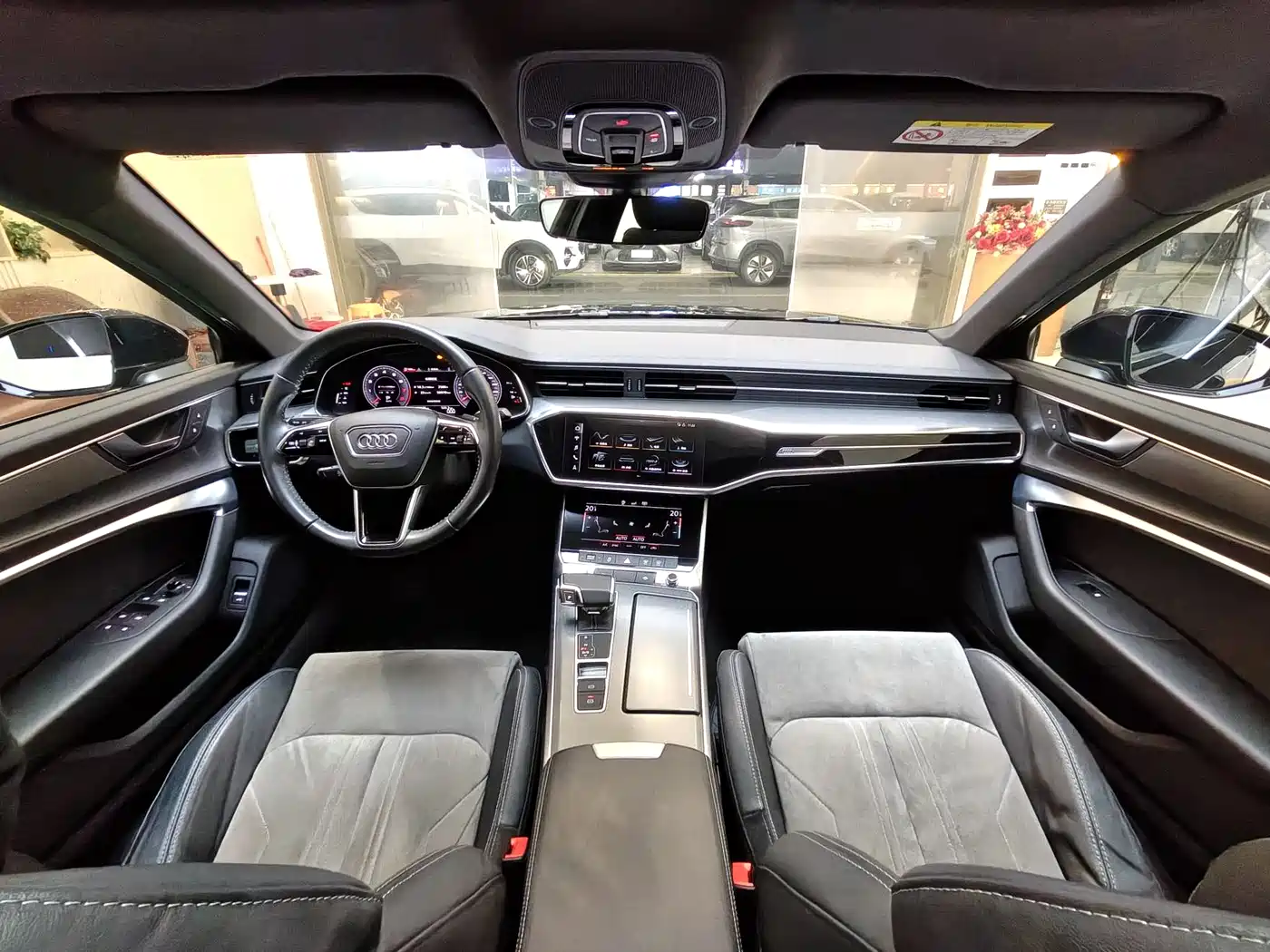 Audi A6L 2020 40 TFSI Luxury Dynamic фото 10