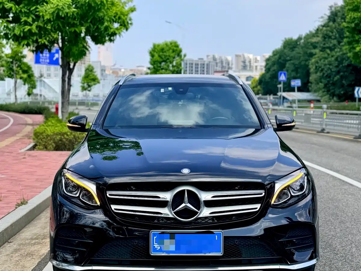 Фото 3 - Mercedes-Benz GLC