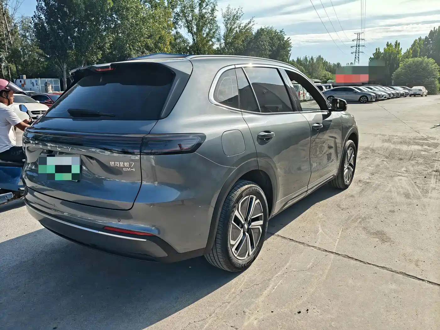 Geely Galaxy Galaxy Starship 7 EM-i 2025 2025 Model 120km Explorer+ Edition
