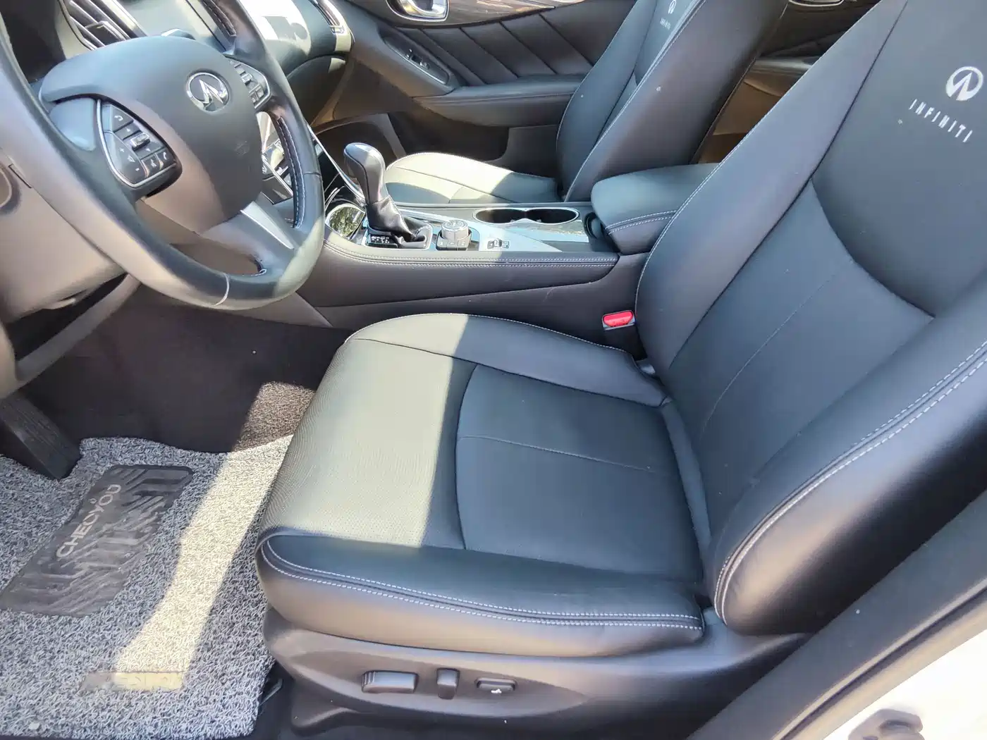 Infiniti Q50 2017 2014 2.0T Comfort Edition