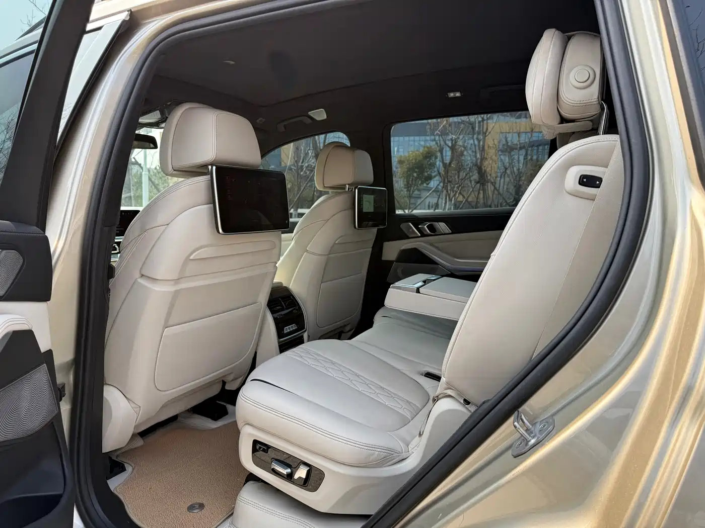 BMW X7 2019 xDrive40i Executive M Sport Package фото 16