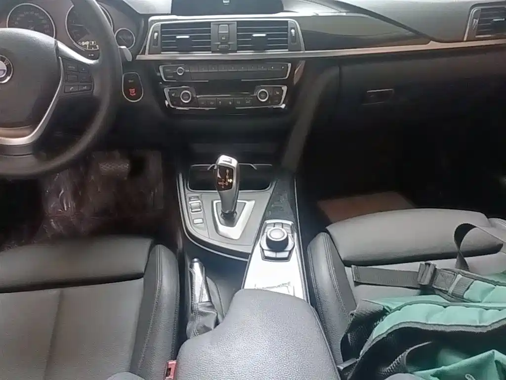 BMW 3 Series 2018 320Li Fashion Style фото 14