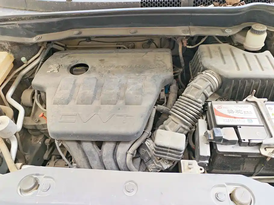 Dongfeng Aeolus Dongfeng Fengshen AX7 2015 2015 2.0L Automatic Smart Ease