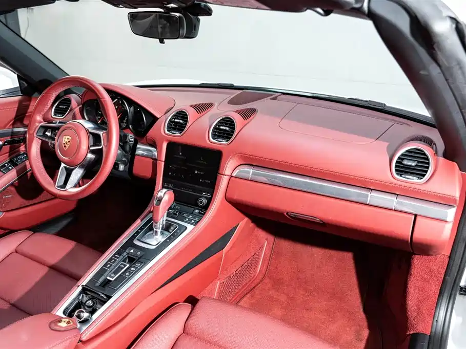 Porsche 718 2022 Boxster 2.0T фото 16