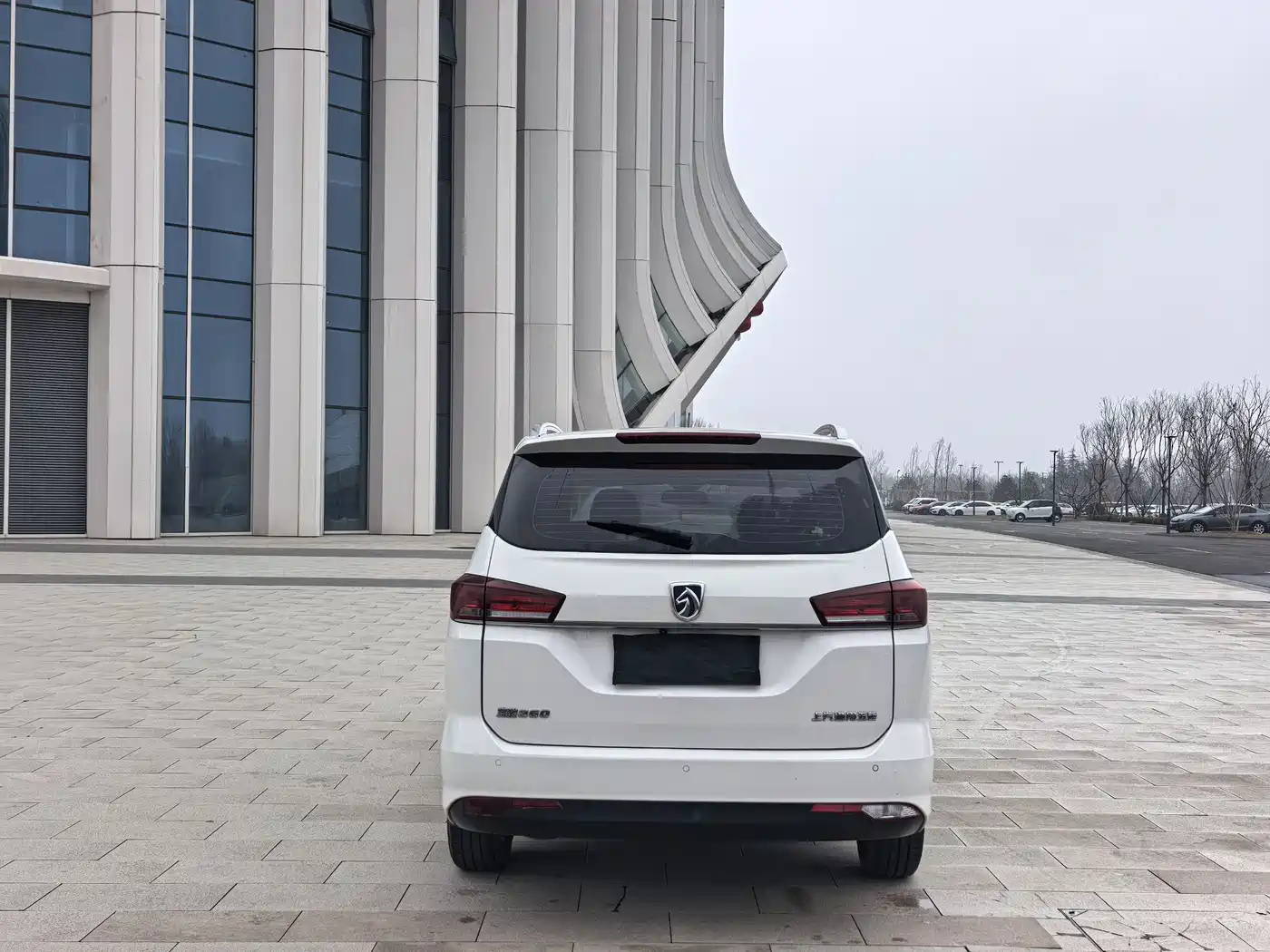 BAOJUN 360