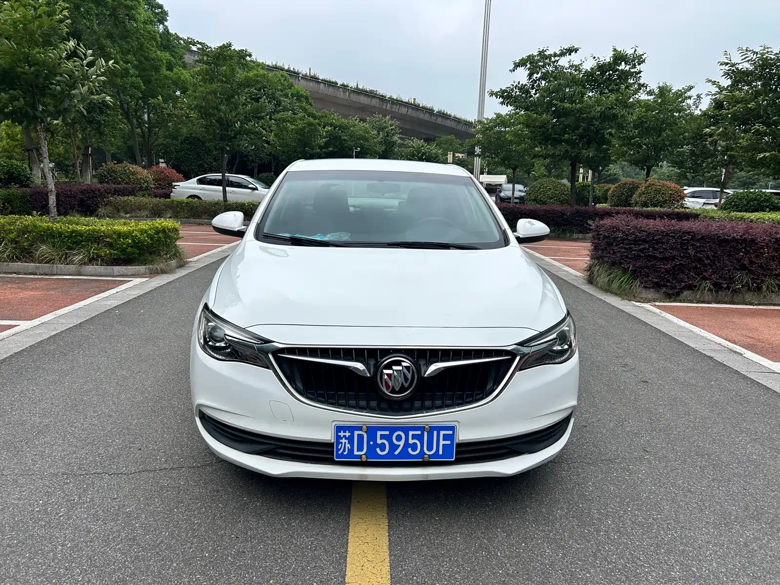 Фото 2 - Buick Excelle