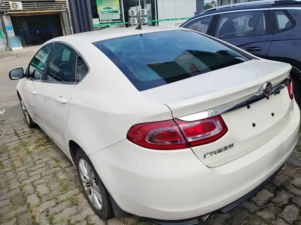 Fiat Viaggio 2015 2015 1.4T Manual Sport Edition