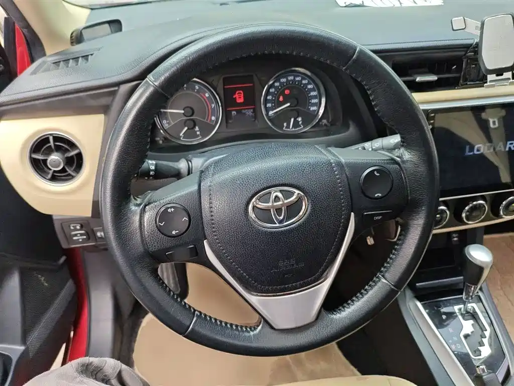 Toyota Corolla 2017 Facelift 1.2T S-CVT GL-i фото 7