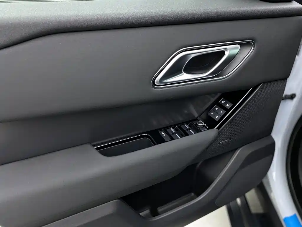 Land Rover Range Rover Velar 2024 2024 Dynamic SE