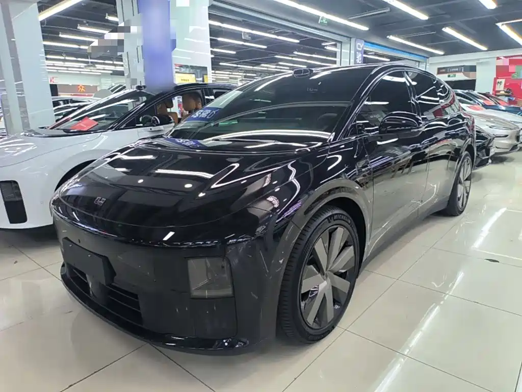 Li Auto i6 2025 2025 4WD Base Model
