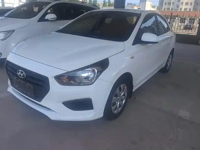 hyundai rena