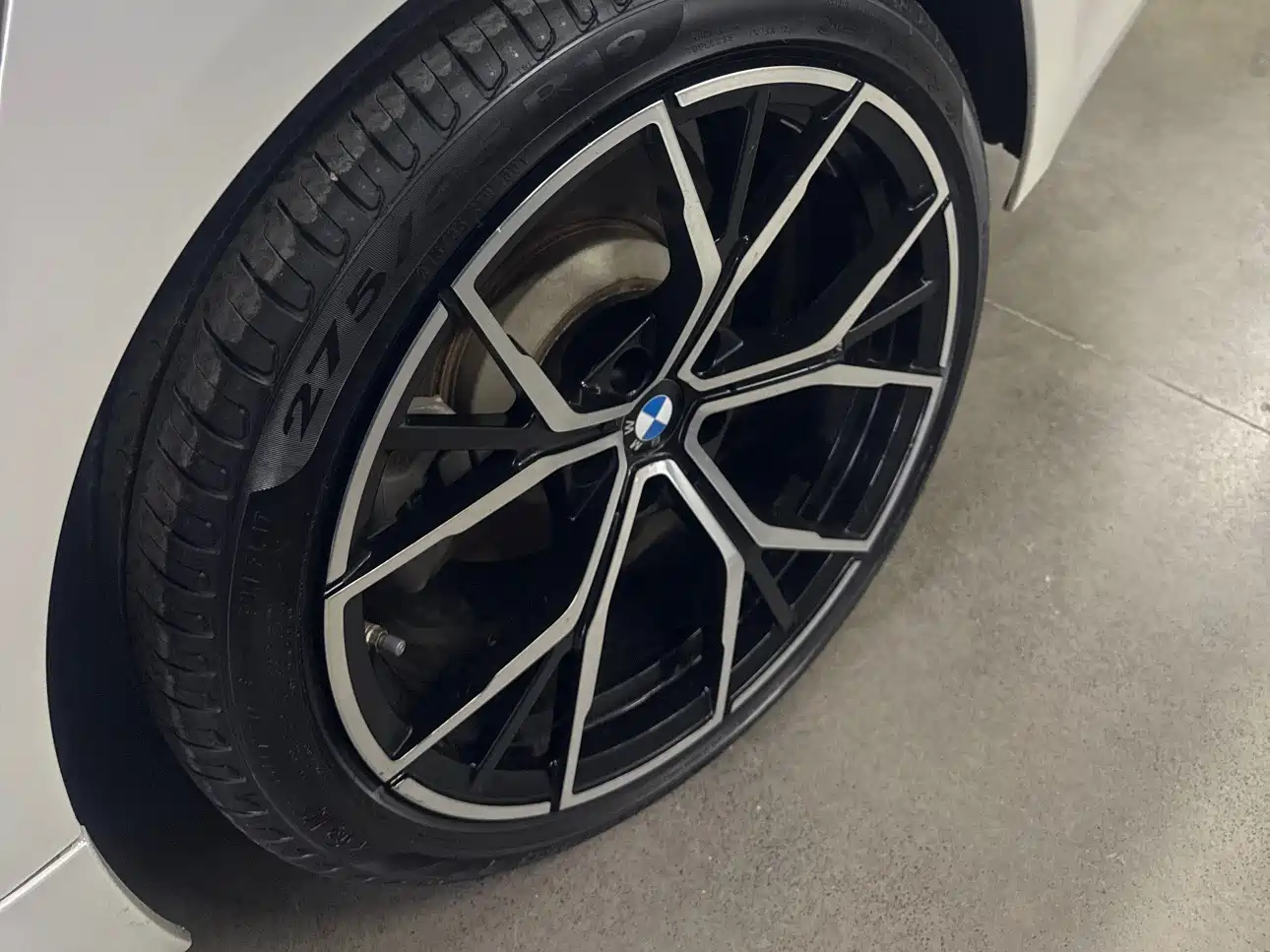 BMW 5 Series 2021 Facelift 530Li Premium M Sport Package фото 18