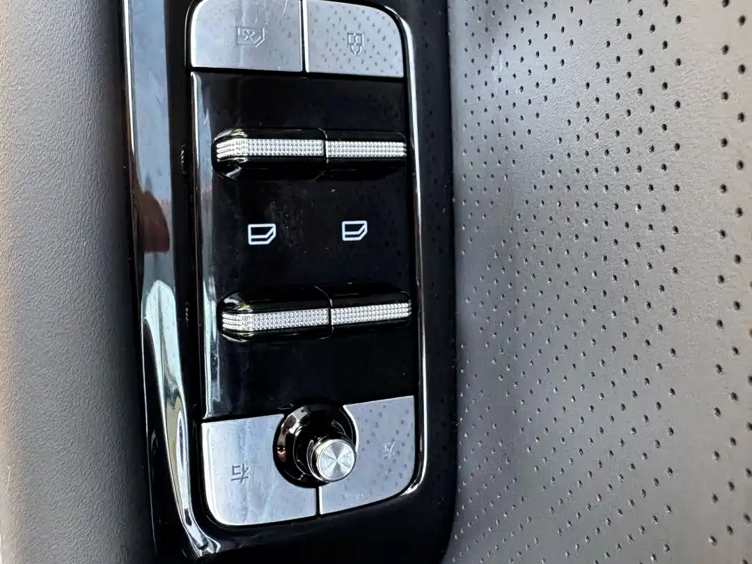 Geely Emgrand 2026 2026 Base Model