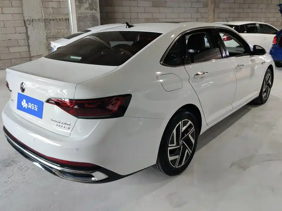 Volkswagen Sagitar, миниатюра 3