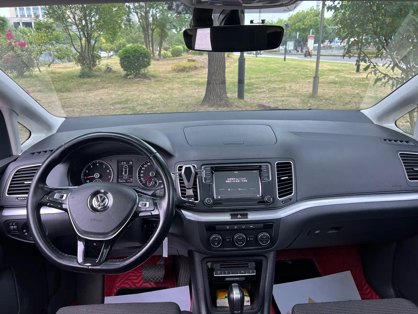 Фото 5 - Volkswagen Sharan