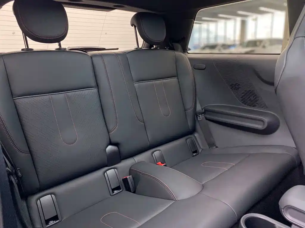 MINI JCW 2025 2025 JOHN COOPER WORKS