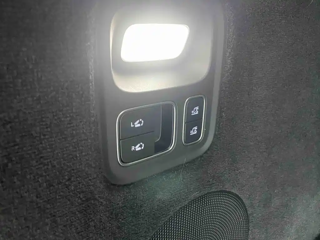 Li Auto MEGA 2025 2024 Ultra
