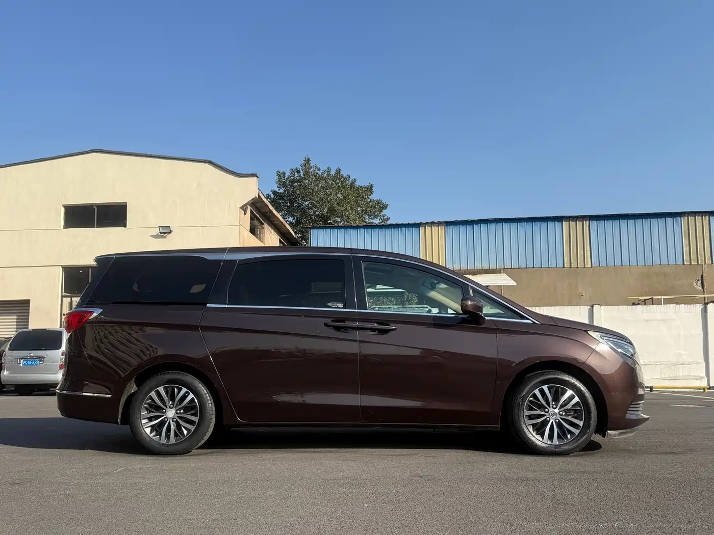 Buick GL8 2018 ES 28T Luxury Type China VI фото 20