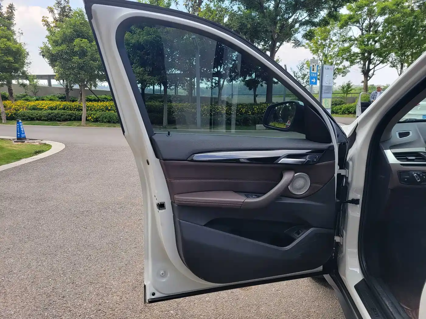 BMW X1 2021 sDrive20Li Fashion фото 10