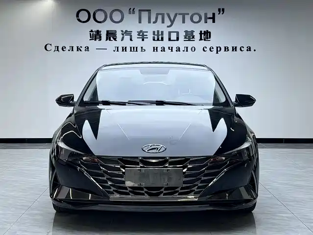 Hyundai Elantra 2023