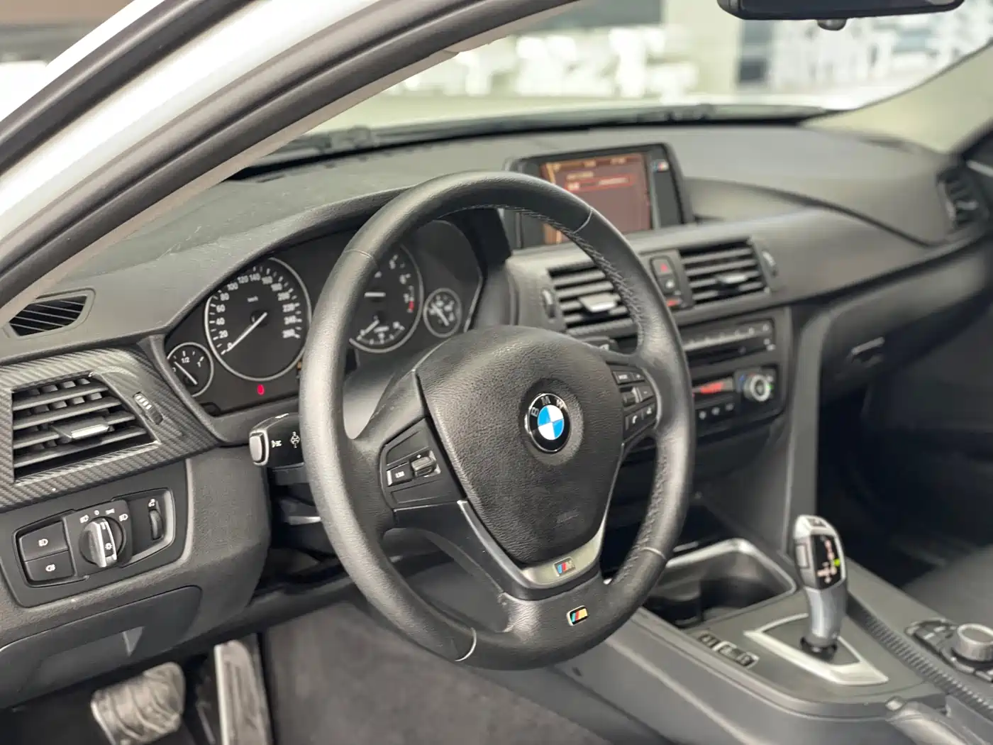 BMW 3 Series 2013 320i Fashion фото 17