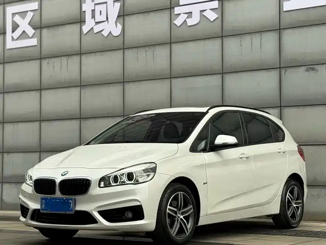 BMW 2 SERIES STATION WAGON