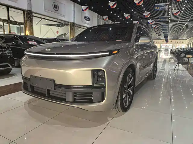 Li Auto Li L8 2024 Pro