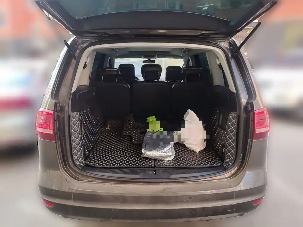 Volkswagen Sharan 2018 2018 380TSI Comfort 7-Seater