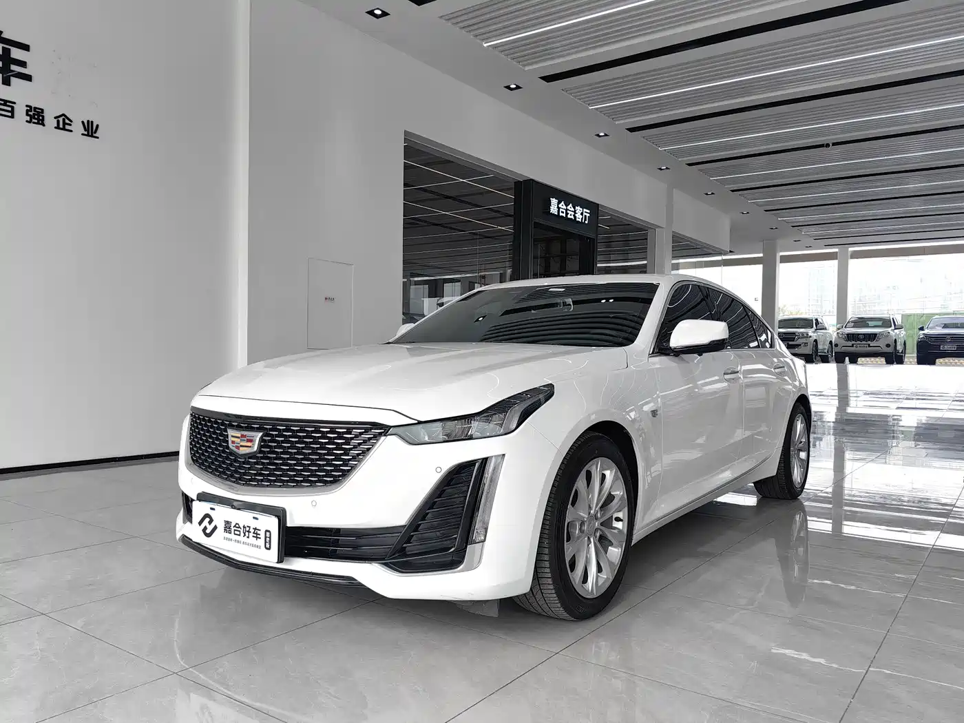 CADILLAC CT5