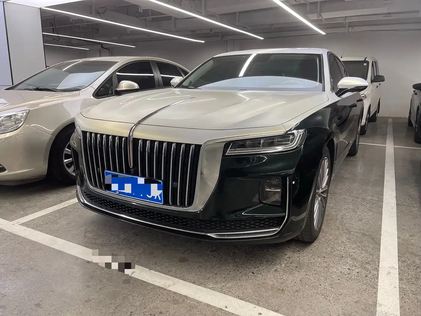  HONGQI H9